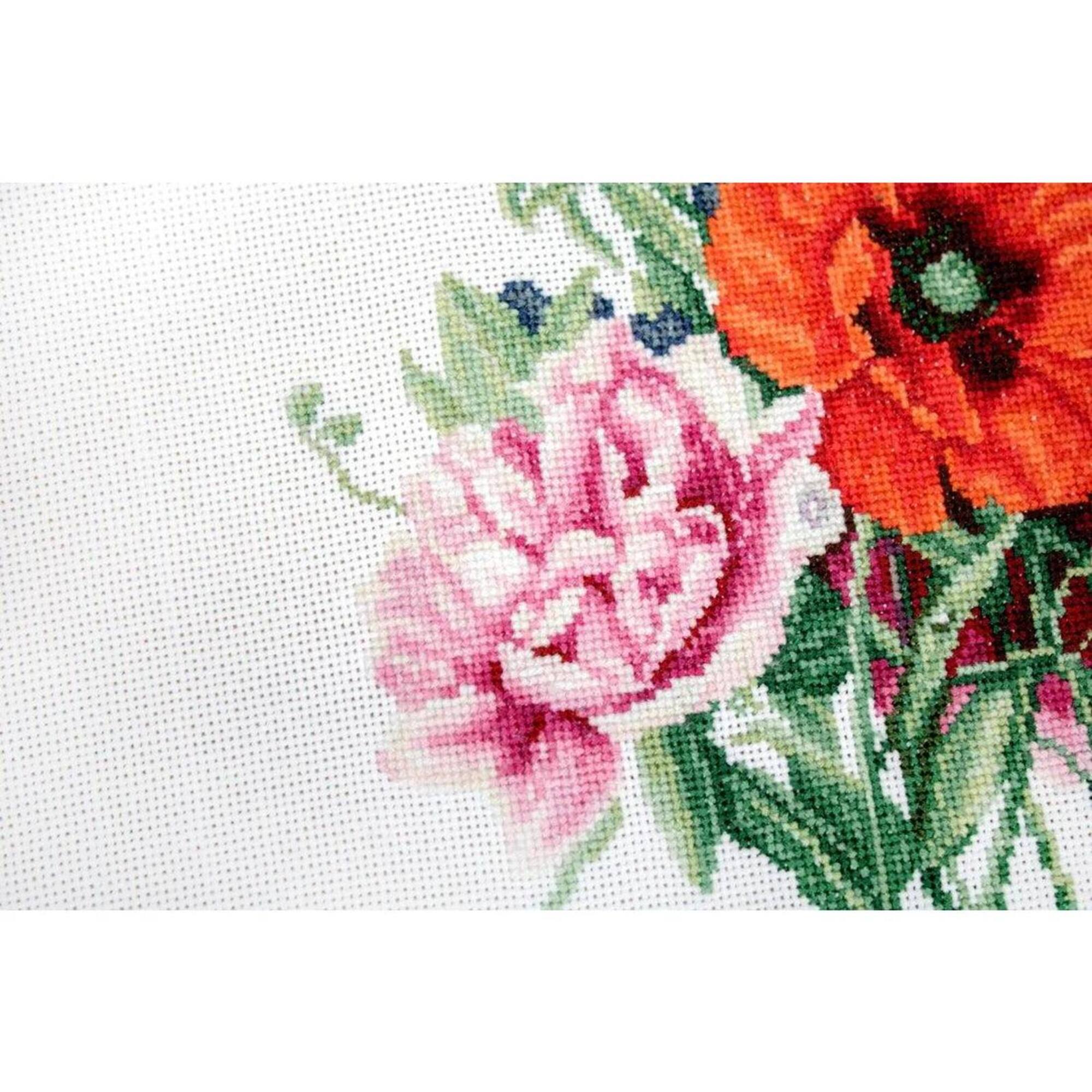 Luca-S Bouquet of Flowers Counted Cross Stitch Kit